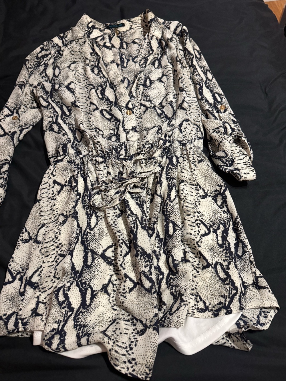 Cals Snake-Print Dress in White and Black